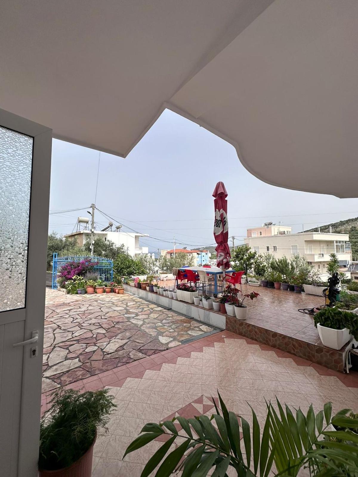 Caushi Apartments คซามิล ภายนอก รูปภาพ