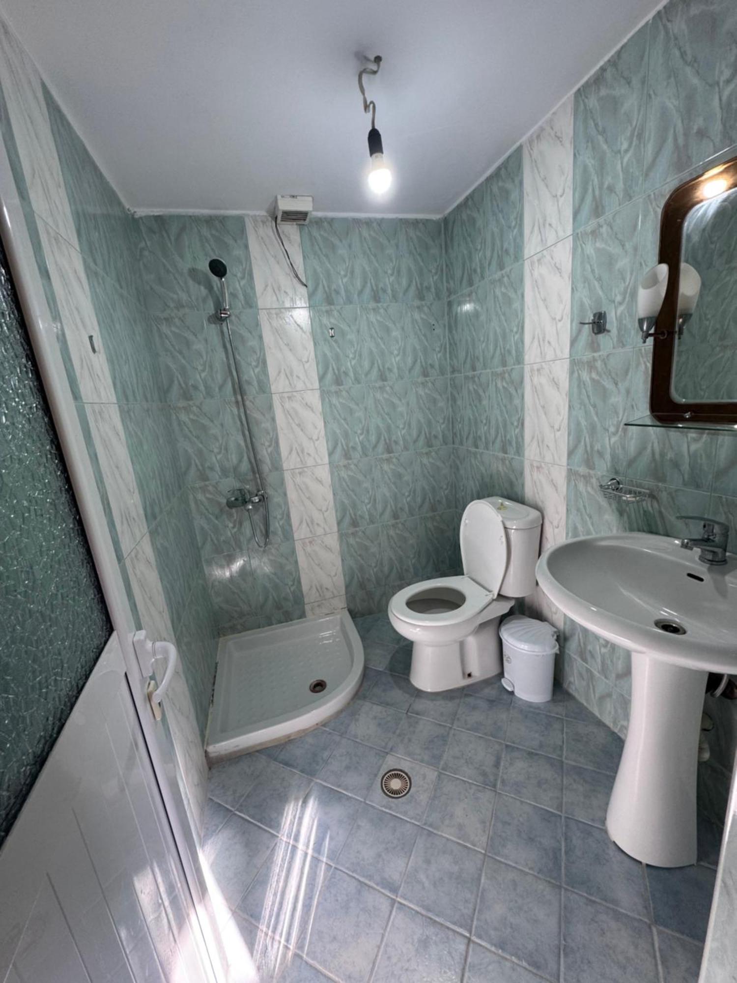 Caushi Apartments คซามิล ภายนอก รูปภาพ